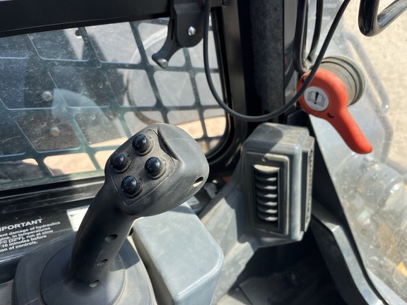 2024 John Deere 330G Skid Steer Loader