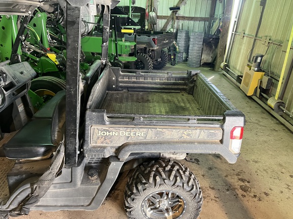 2020 John Deere XUV 835M ATV