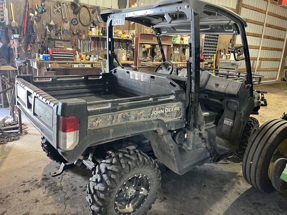 2020 John Deere XUV 835M ATV