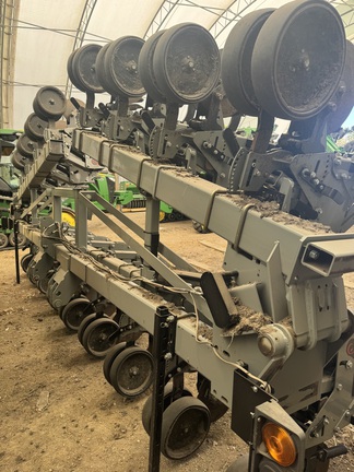 2021 Hiniker 6500 Cultivator RowCrop