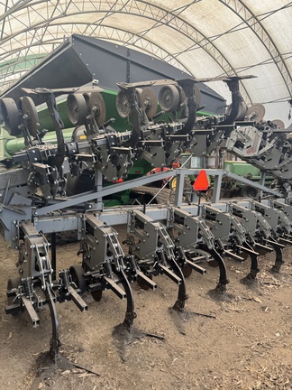 2021 Hiniker 6500 Cultivator RowCrop