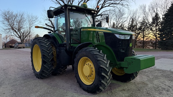2012 John Deere 7280R Tractor