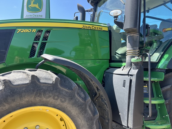 2012 John Deere 7280R Tractor