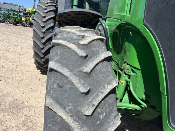2012 John Deere 7280R Tractor