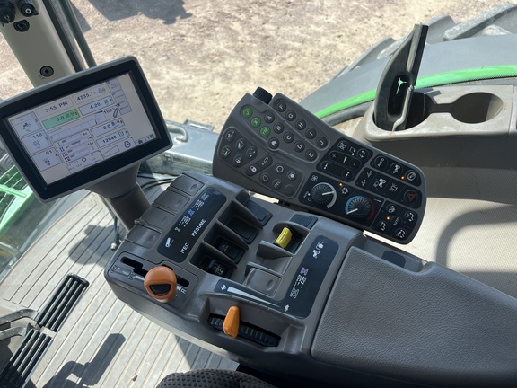 2012 John Deere 7280R Tractor