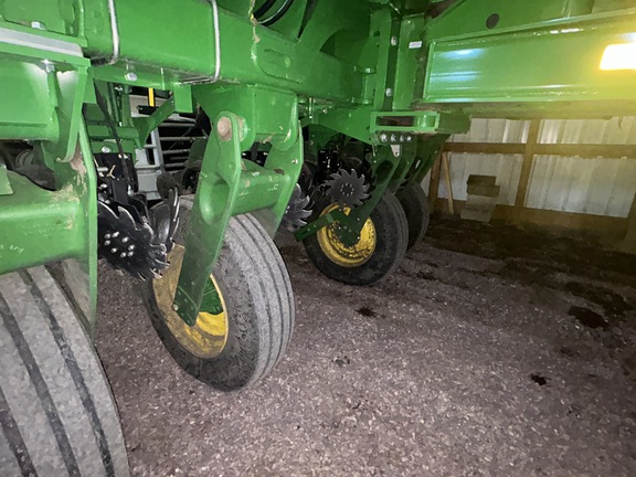 2024 John Deere 1775NT Planter