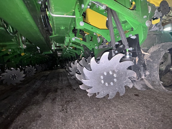 2024 John Deere 1775NT Planter