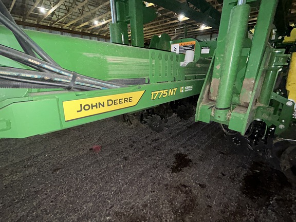 2024 John Deere 1775NT Planter