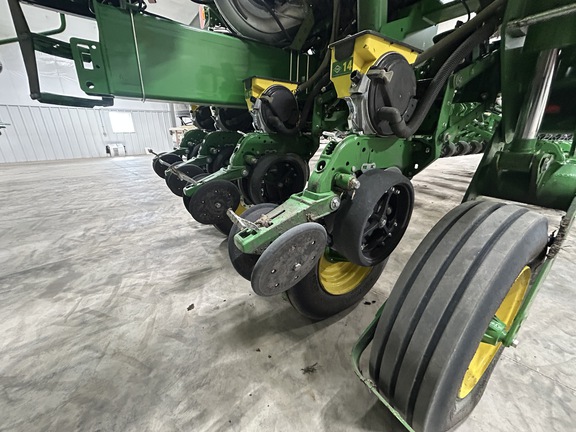 2026 John Deere 1775NT Planter