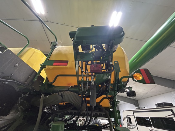 2026 John Deere 1775NT Planter