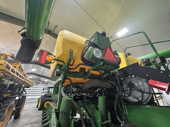 2026 John Deere 1775NT Planter