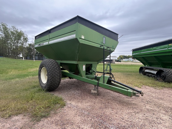 1993 Brent 672 Grain Cart