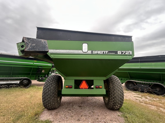 1993 Brent 672 Grain Cart