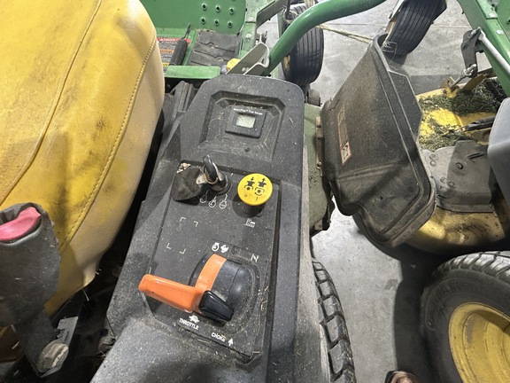 2023 John Deere Z530M Mower/Zero Turn