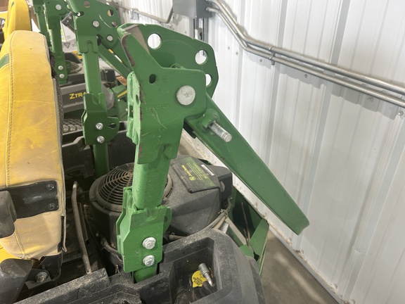 2023 John Deere Z530M Mower/Zero Turn