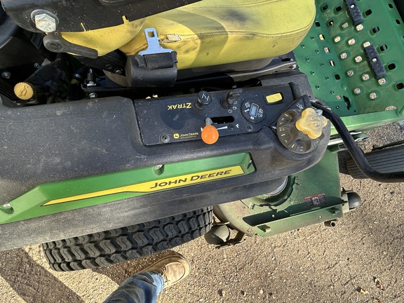 2023 John Deere Z970R Mower/Zero Turn