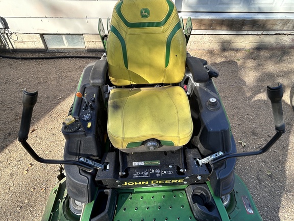 2023 John Deere Z970R Mower/Zero Turn