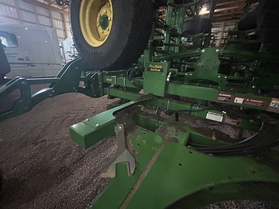 2024 John Deere 2230FH Field Cultivator