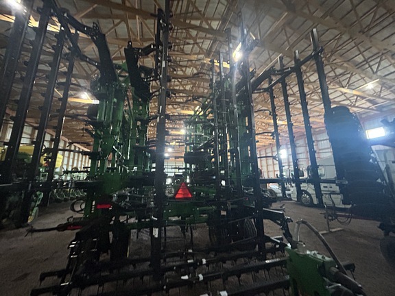 2024 John Deere 2230FH Field Cultivator