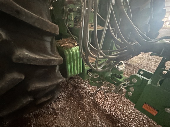 2024 John Deere 9R 390 Tractor 4WD