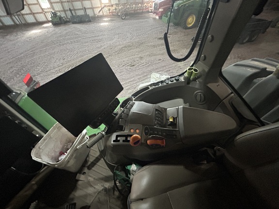 2024 John Deere 9R 390 Tractor 4WD