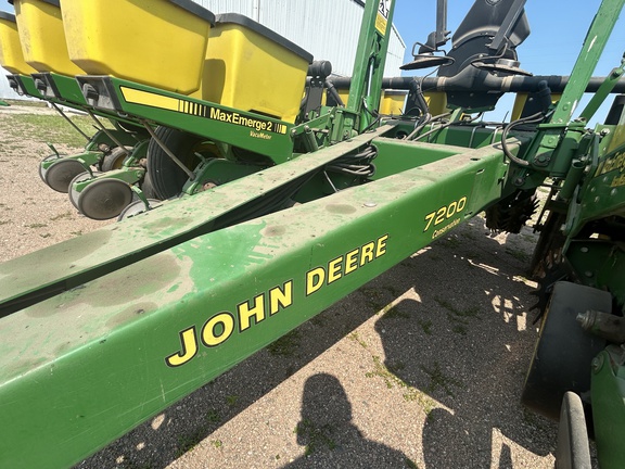 1993 John Deere 7200 Planter