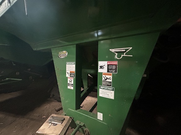 2015 Brent 1282 Grain Cart