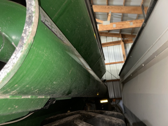 2015 Brent 1282 Grain Cart