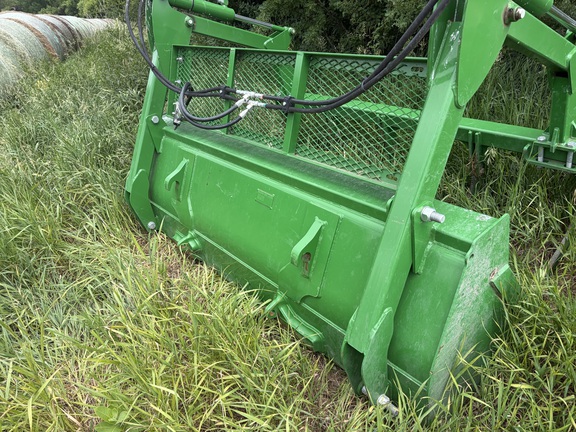 2022 John Deere 620R Loader
