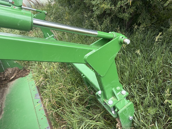 2022 John Deere 620R Loader