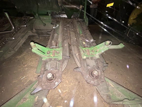 2007 John Deere 893 Header Corn Head
