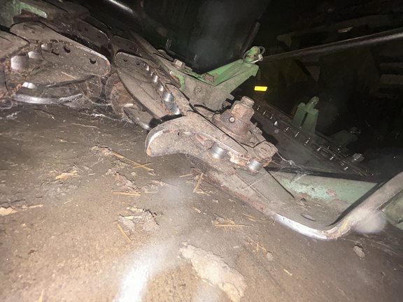 2007 John Deere 893 Header Corn Head