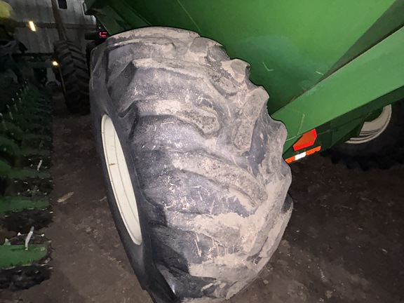 Parker 710 Grain Cart