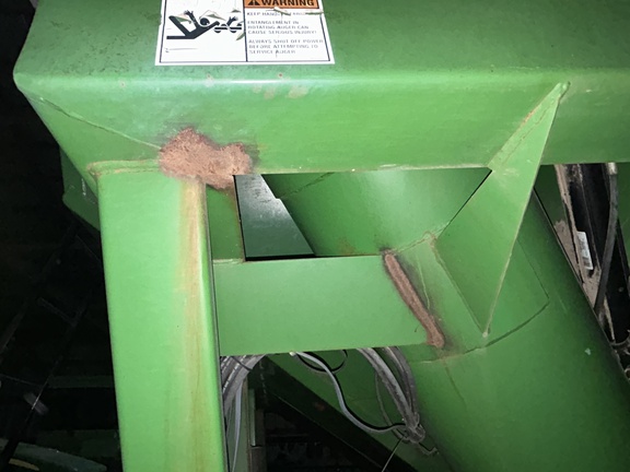 Parker 710 Grain Cart