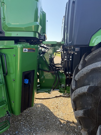 2023 John Deere 9R 640 Tractor 4WD