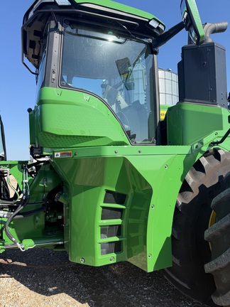 2023 John Deere 9R 640 Tractor 4WD