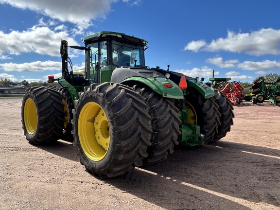 2023 John Deere 9R 640 Tractor 4WD