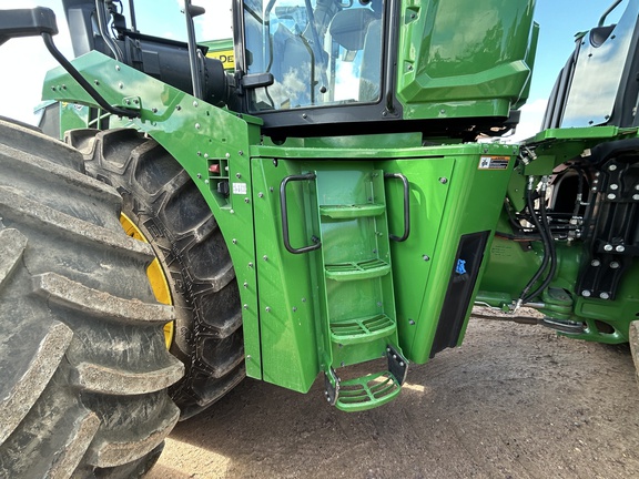 2023 John Deere 9R 640 Tractor 4WD