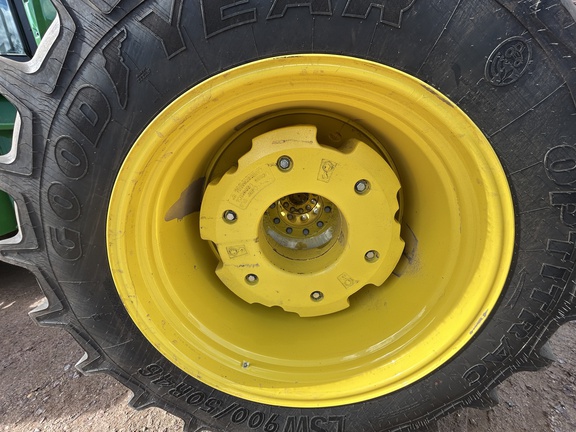 2023 John Deere 9R 640 Tractor 4WD