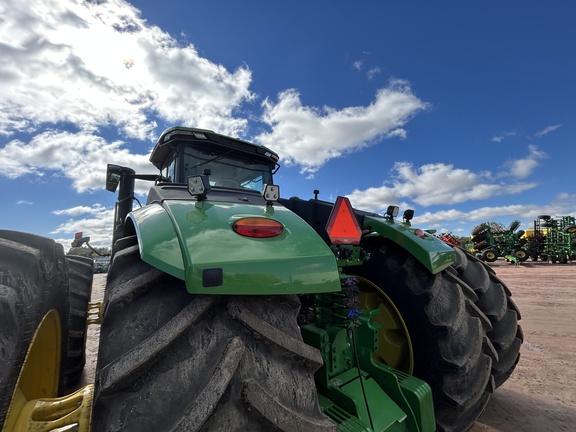 2023 John Deere 9R 640 Tractor 4WD