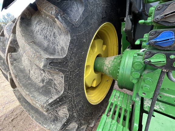 2023 John Deere 9R 640 Tractor 4WD
