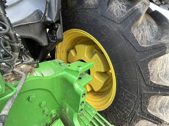 2023 John Deere 9R 640 Tractor 4WD