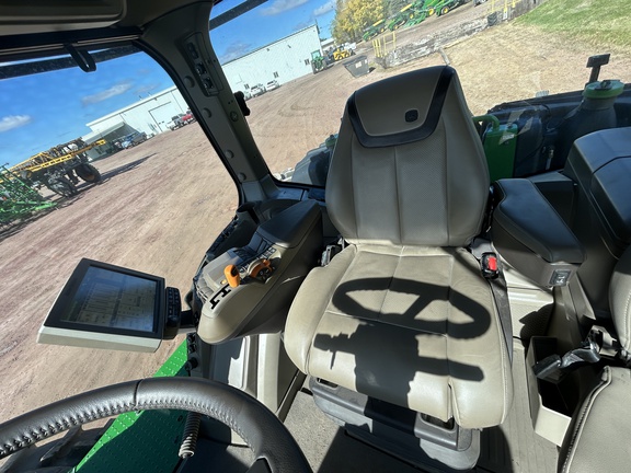 2023 John Deere 9R 640 Tractor 4WD