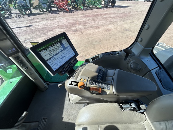2023 John Deere 9R 640 Tractor 4WD
