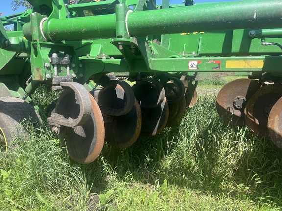 2015 John Deere 2730 Disk Ripper