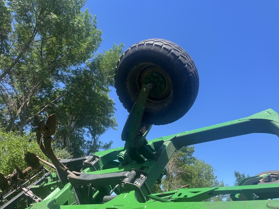 2015 John Deere 2730 Disk Ripper