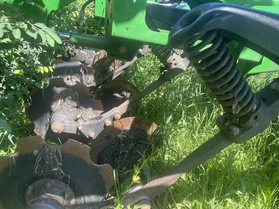 2015 John Deere 2730 Disk Ripper