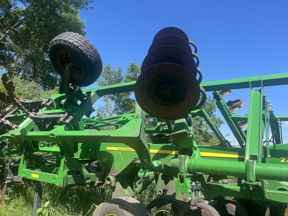 2015 John Deere 2730 Disk Ripper