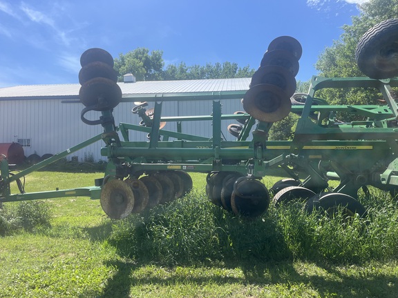2015 John Deere 2730 Disk Ripper