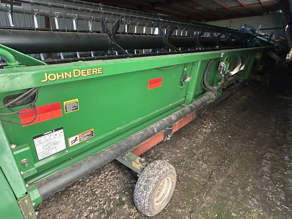 2010 John Deere 630F Header Combine
